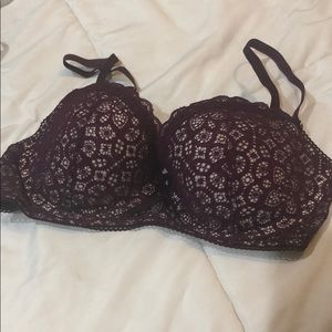 32 D Victoria Secret Demi Bra